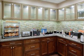Homewood Suites by Hilton Tallahassee - Tallahassee - 4