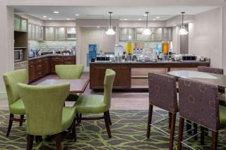 Homewood Suites by Hilton Tallahassee - Tallahassee - 1