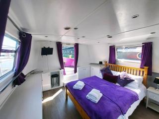 The Joker Boat - Liverpool - 2