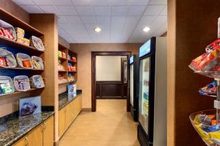 Hampton Inn & Suites Pharr - Pharr - 3