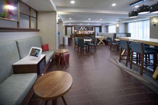 Hampton Inn Fayetteville - Fayetteville - 5