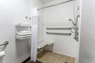 Hampton Inn Biloxi-Ocean Springs - Biloxi - 4