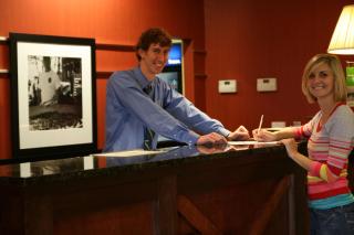 Hampton Inn & Suites Wilder - Wilder - 6
