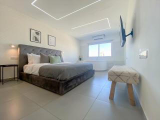Phaedrus Living: Plateia Suite Verde - Nicosia - 0