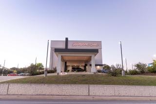Hampton Inn Kerrville - Kerrville - 8
