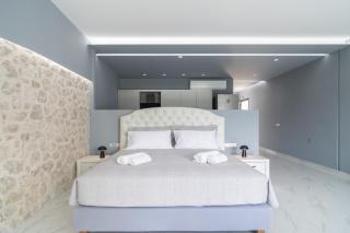 Irida Studios and Suite - 1