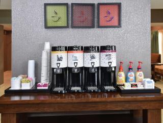 Hampton Inn Madison - Madison - 5