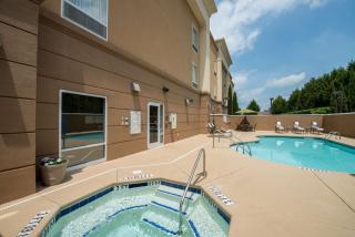 Hampton Inn Easley - Easley - 5