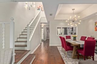 Resort Style Living In Phoenix's Most Exclusive Gated Community! - Phoenix - 4