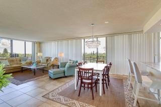 Treasure Island Resort Condo with Beach Access! - St Pete Beach - 3