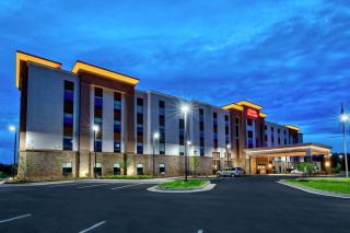 Hampton Inn & Suites Culpeper - Culpeper - 9