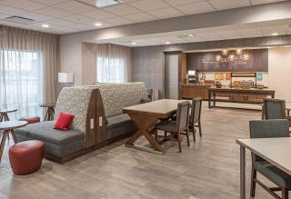 Hampton Inn Hastings - Hastings - 3