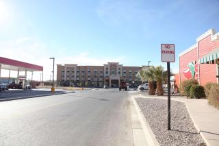 Hampton Inn & Suites Carlsbad - Carlsbad - 9