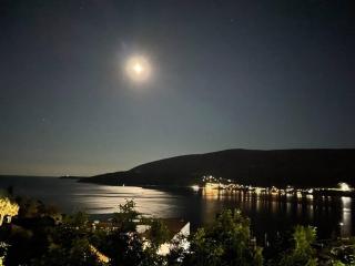 Sea view and family friendly home - 1