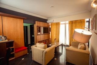 Marcsons Hotels and Resorts - 6