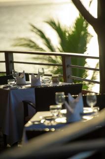 Hilton Moorea Lagoon Resort & Spa - Papetoai - 1