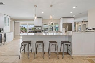Prestigious location, Renewal Remodel, Heated Pool - Villa Pineapple Oasis - Cape Coral - 3