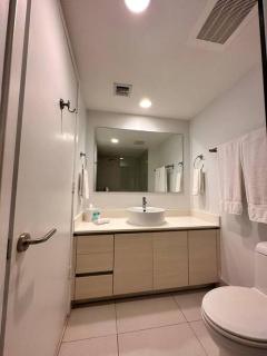 3Bed/2Bath Hallandale Beach - 7