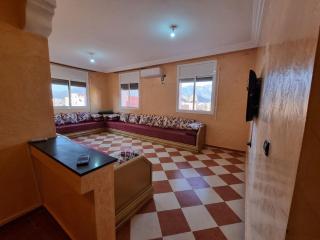Apartment in home tafraoute with terrace - 0