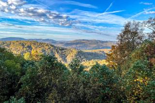 Jump Off Rock Retreat - Hendersonville - 5