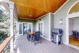 Jump Off Rock Retreat - 1