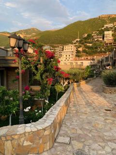 Bay Inn Apartment Sea Front - Vlora - 3