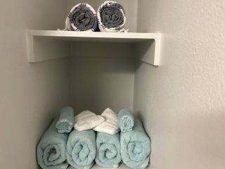 27 Cozy King w Resort Amenities - Pflugerville - 4