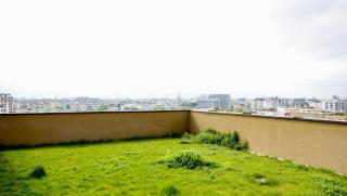 Vitan Central Oasis ---FREE Secured Private PARKING---Self Check-in-- - Bucarest - 3