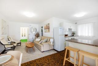 Free night on us this winter at Beach View Mollymook - Mollymook - 9