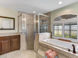 Tropical Paradise Getaway - Cape Coral - 3