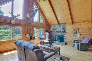 Serene Valley Bend Cabin Rental 7 Private Acres! - - 7