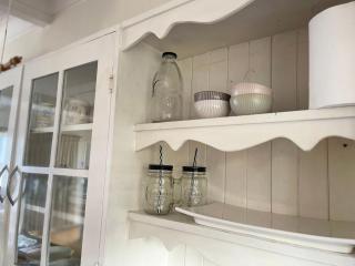 Breeze Beach Shack - 4BR retreat with ocean glimpse - 2