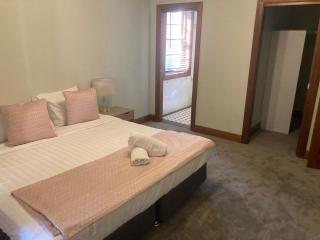 70 Thorne Street - I'm Central - Wagga Wagga - 6