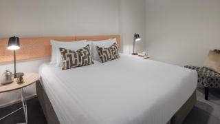 Oaks Perth Hotel - 3