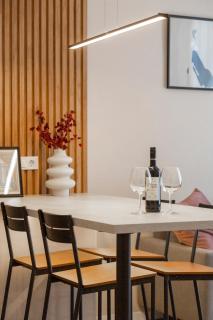 Exclusive Dohany Apartment With Balcony next to the New York Café - 8