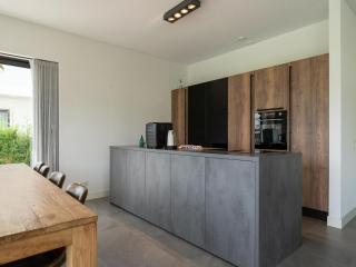 Water villa with garden near Harderwijk - 2