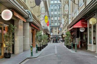 Retro meets Industrial at Heritage Bond Store - Melbourne - 2
