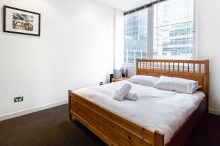 'Sweet Symphony' Central CBD Music Lover's Abode - 4