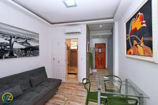 Studio com vista lateral para a praia - 8