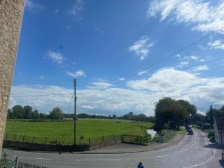 Spacious Holiday Home Somerset - 0