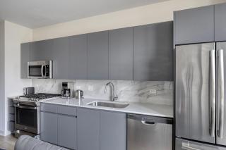 River West jr 1br w pool gym nr entertainment CHI-968 - 3