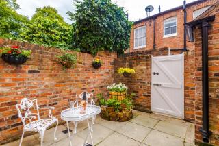 Albion Cottage - Chester - 1