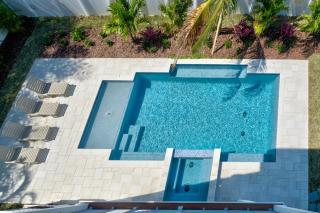 Sunshine & Good Times managed by Beach Retreats - 2