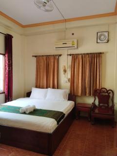 Thipphaphone Guesthouse - 1