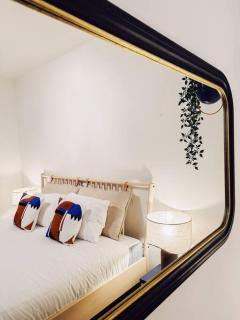 Historic Center Apartment Walk to Everything - Gand - 9
