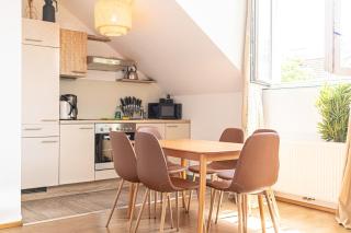 Charming 1BR and 1LR Apt Modern Design Donaustadt - 3