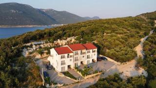 Secret Garden - Neum - 1