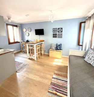 Blue George Apartment - Venice - 7