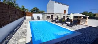 Holiday Home Latin - 0