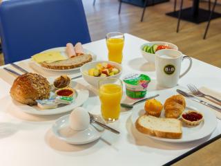 B&B Hotel Düsseldorf-City - Düsseldorf - 6
